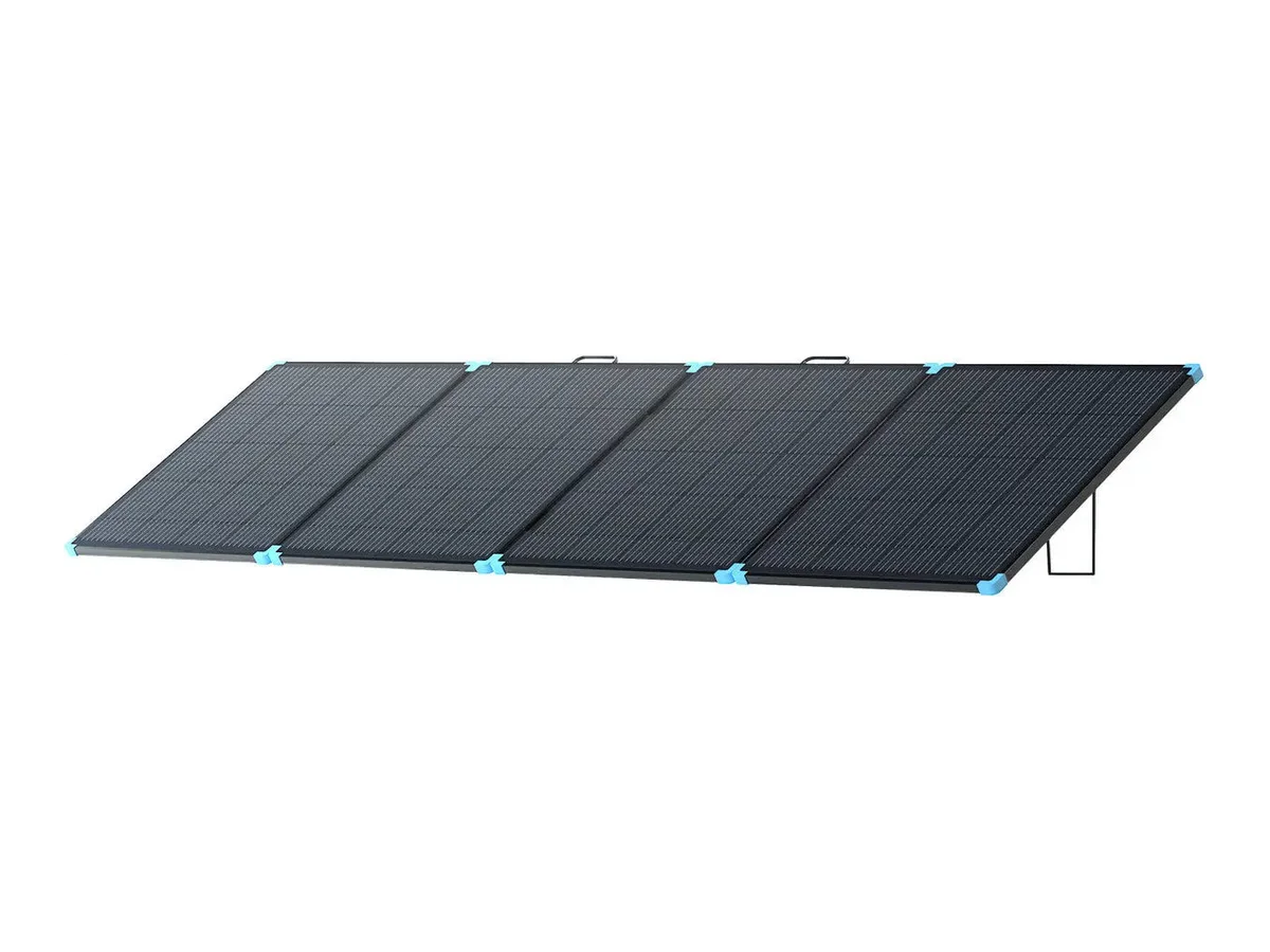 220W Lightweight Portable Solar Panel Suitcase