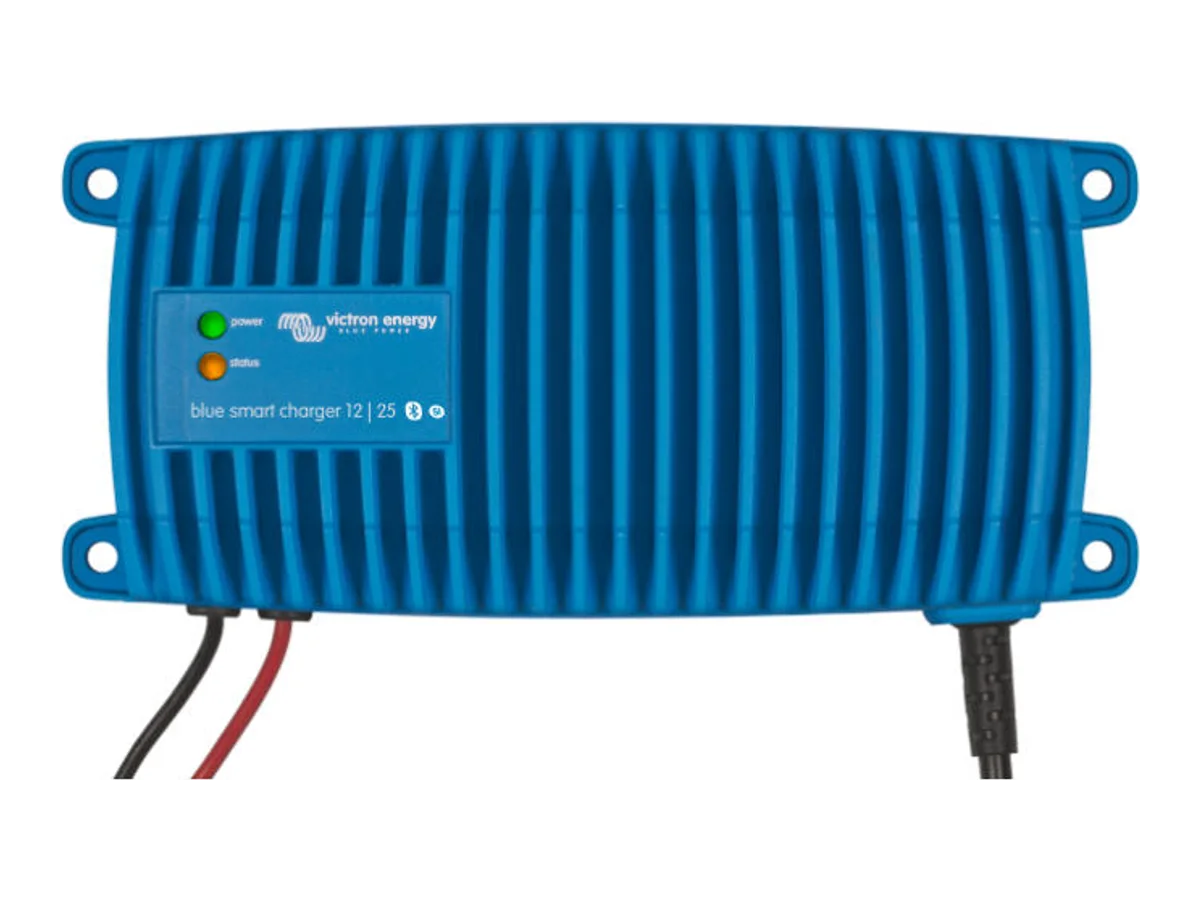 Open Box Victron Blue Smart IP67 12V 17A Battery Charger 120V